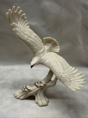 Lenox White Cream Glazed Porcelain Eagle Figurine with Gold Accents